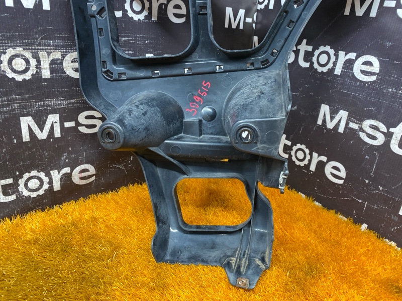 крепление бампера, 2500 рублей, Красноярск