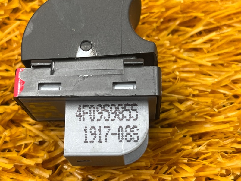 кнопка стеклоподъемника, 300 рублей, Красноярск