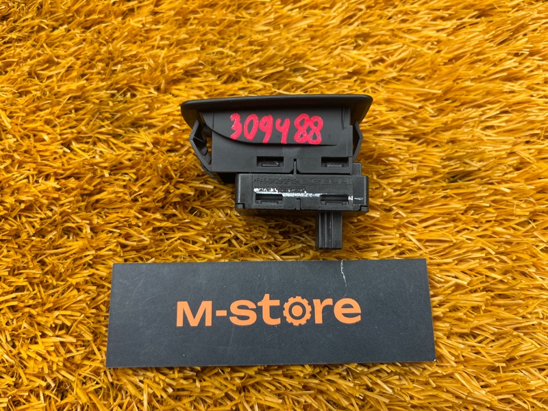 кнопка стеклоподъемника, 300 рублей, Красноярск