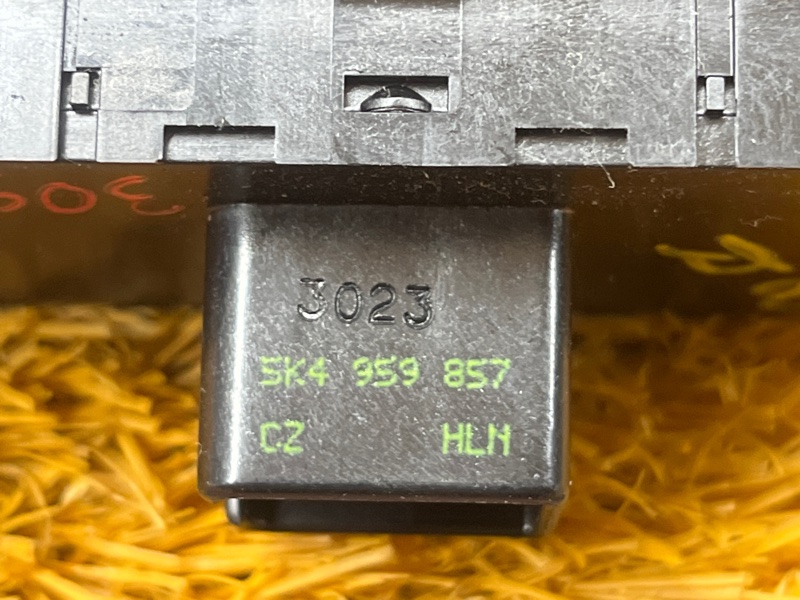 Блок управления стеклоподъемниками, 3000 рублей, Красноярск