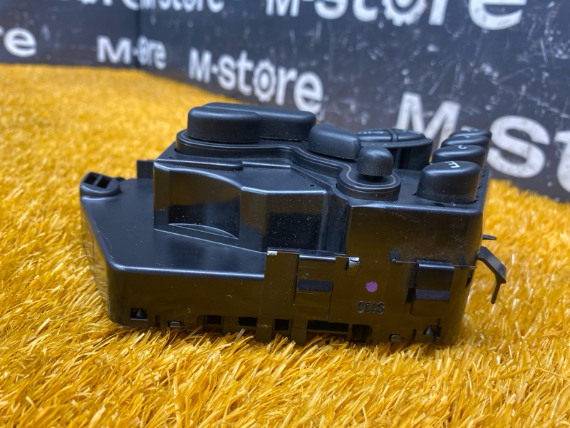 блок управления сиденьем, 5500 рублей, Красноярск