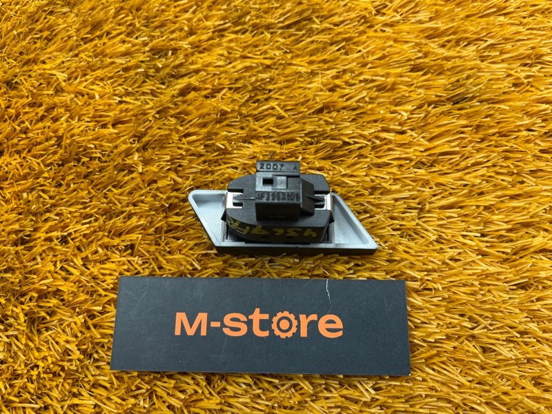 Кнопка центрального замка, 200 рублей, Красноярск