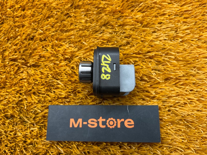 Кнопка регулировки зеркал, 1000 рублей, Красноярск