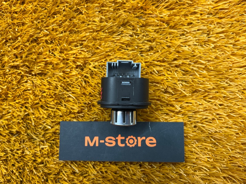 Кнопка регулировки зеркал, 1000 рублей, Красноярск