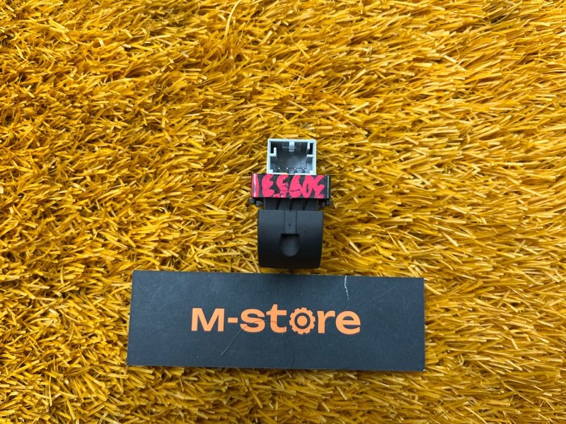 кнопка стеклоподъемника, 200 рублей, Красноярск