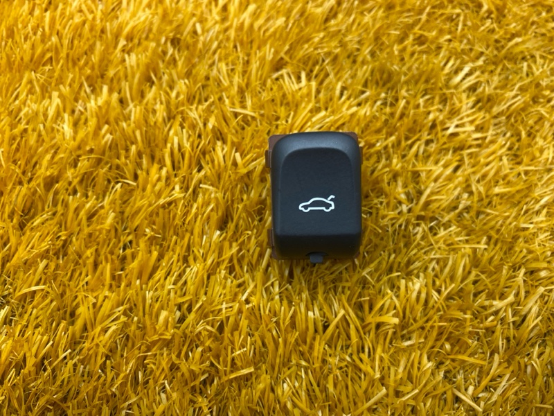 Кнопка открывания багажника, 450 рублей, Красноярск