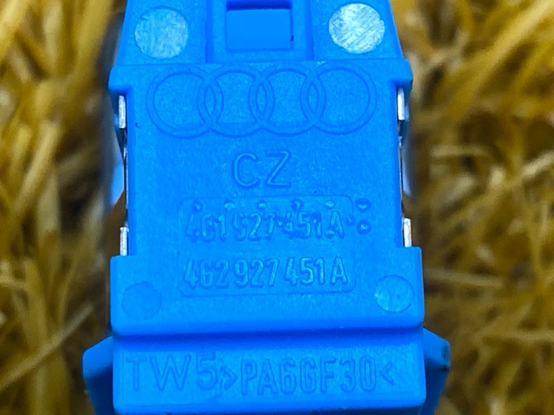 кнопка контроля слепых зон, 600 рублей, Красноярск