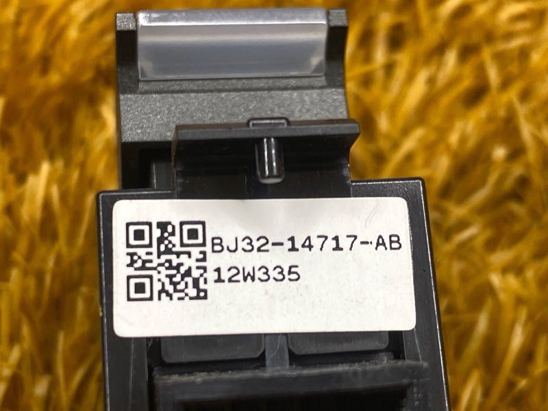 кнопка стеклоподъемника, 500 рублей, Красноярск