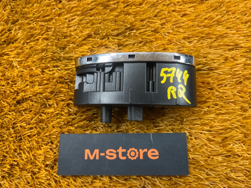 кнопка стеклоподъемника, 300 рублей, Красноярск