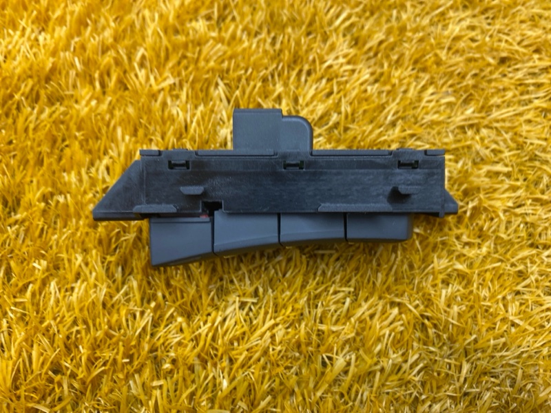 кнопка памяти сидений, 1600 рублей, Красноярск