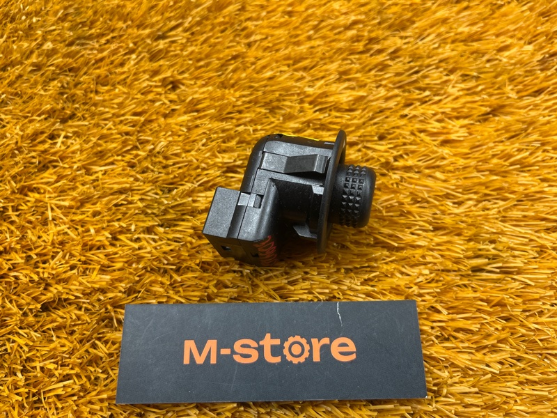 Кнопка регулировки зеркал, 1000 рублей, Красноярск