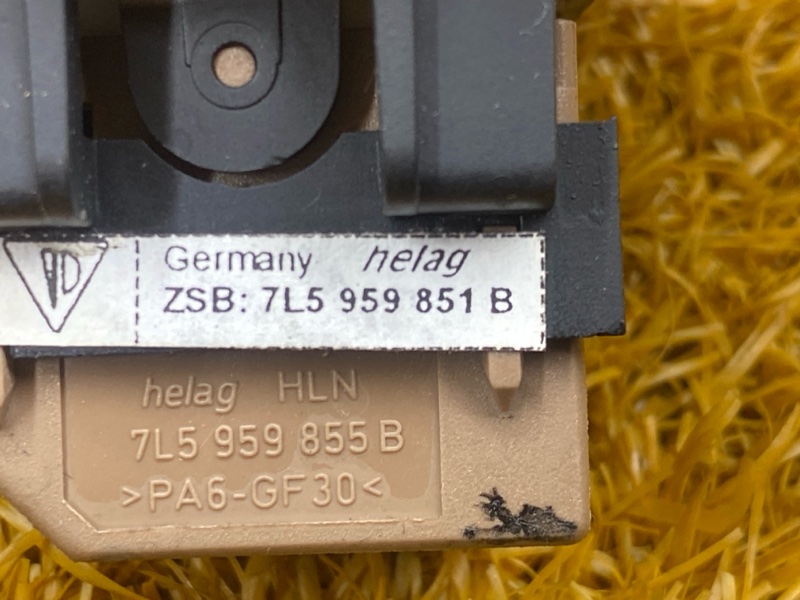 кнопка стеклоподъемника, 500 рублей, Красноярск