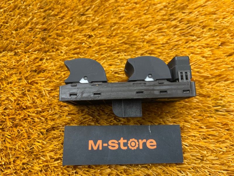 Блок управления стеклоподъемниками, 3000 рублей, Красноярск