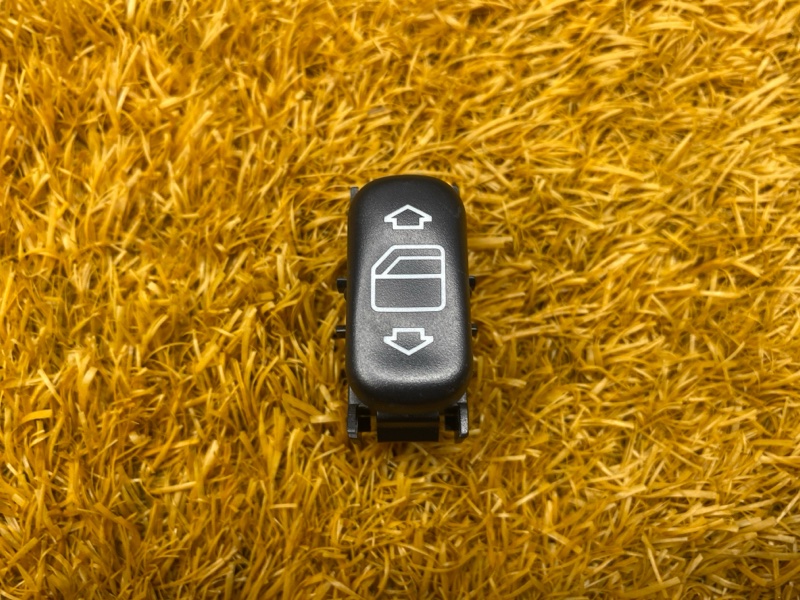 кнопка стеклоподъемника, 300 рублей, Красноярск