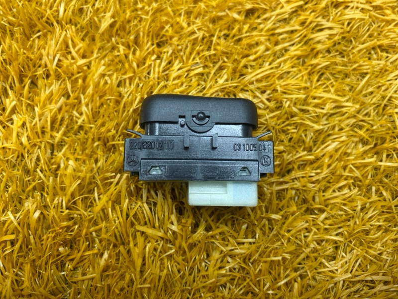 кнопка стеклоподъемника, 300 рублей, Красноярск