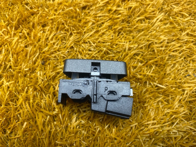 Кнопка центрального замка, 700 рублей, Красноярск