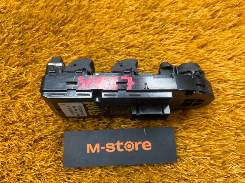 Блок управления стеклоподъемниками, 1000 рублей, Красноярск