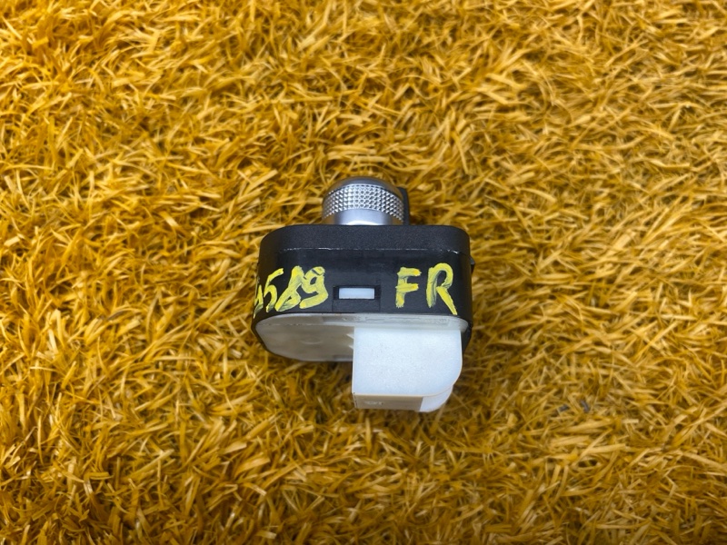 Кнопка регулировки зеркал, 800 рублей, Красноярск