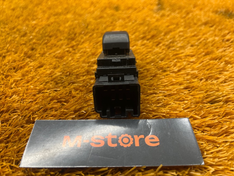 кнопка стеклоподъемника, 500 рублей, Красноярск