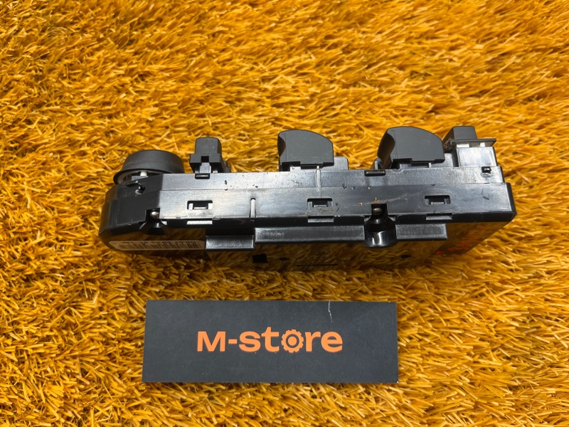 Блок управления стеклоподъемниками, 3000 рублей, Красноярск