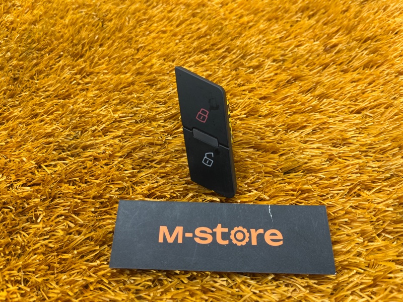 Кнопка центрального замка, 300 рублей, Красноярск