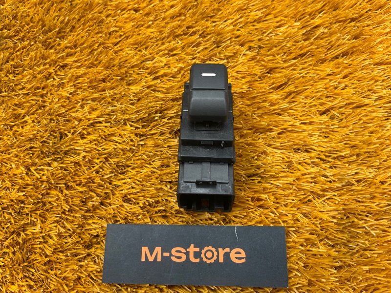 кнопка стеклоподъемника, 500 рублей, Красноярск