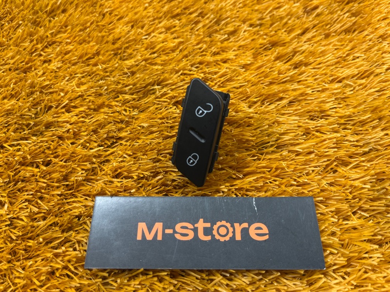 Кнопка центрального замка, 300 рублей, Красноярск