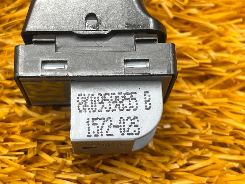 кнопка стеклоподъемника, 300 рублей, Красноярск