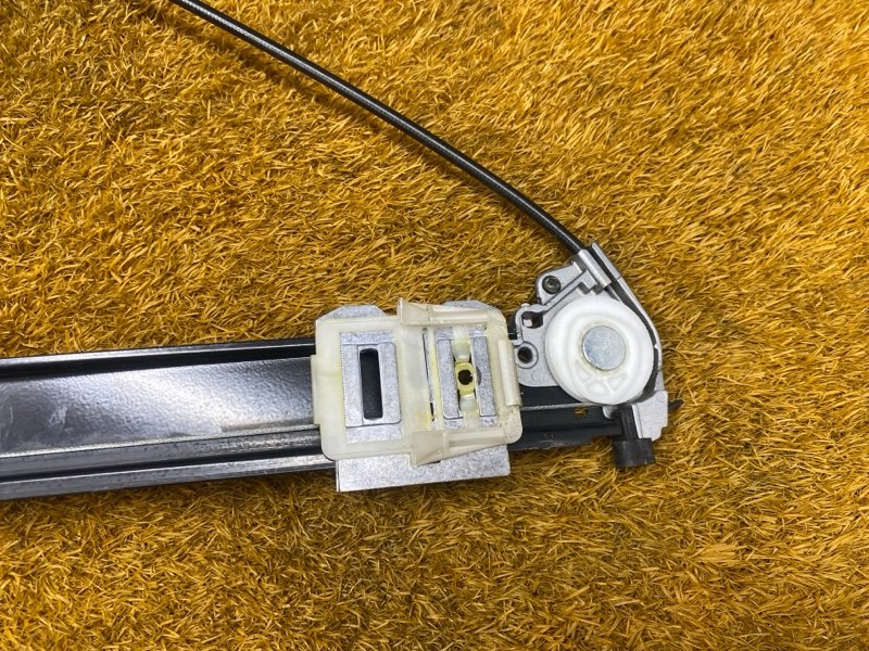 стеклоподъемник, 2000 рублей, Красноярск