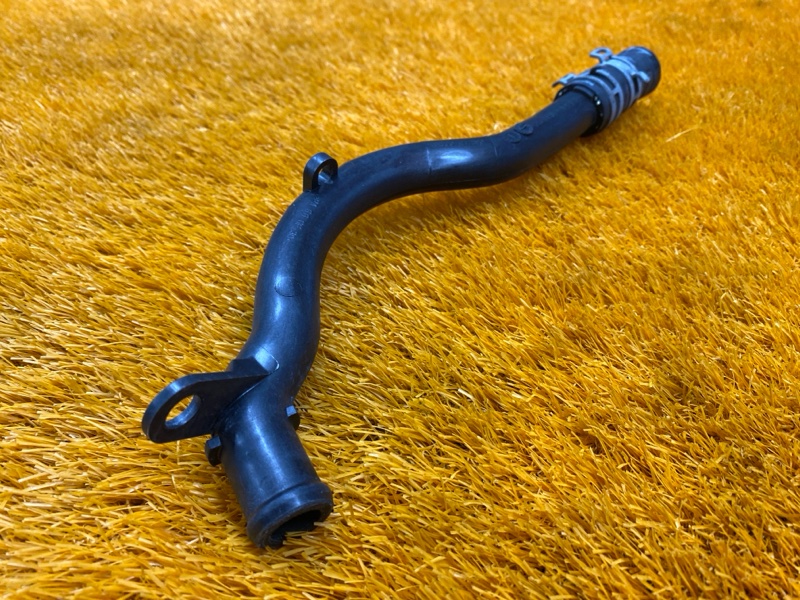 Патрубок системы охлаждения, 1000 рублей, Красноярск