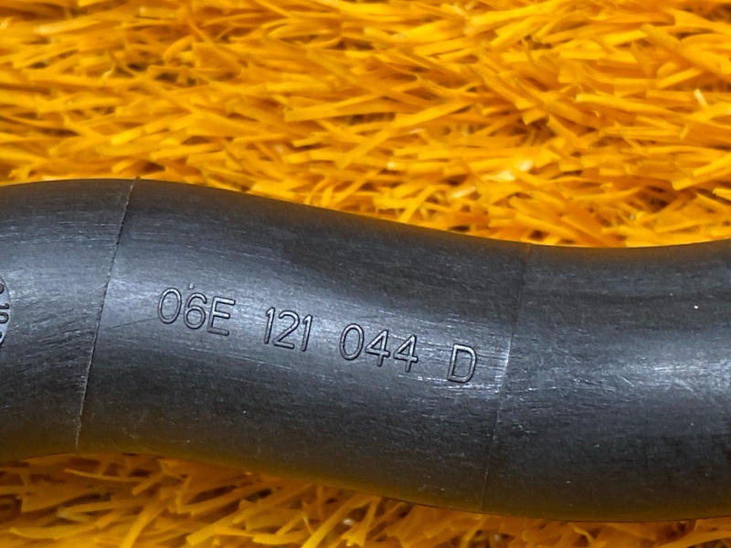 Патрубок системы охлаждения, 1000 рублей, Красноярск