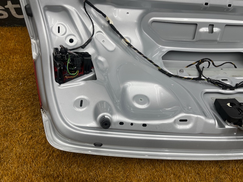 крышка багажника, 12000 рублей, Красноярск