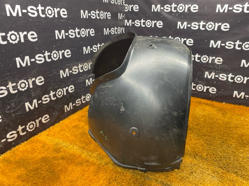 подкрылок, 2500 рублей, Красноярск