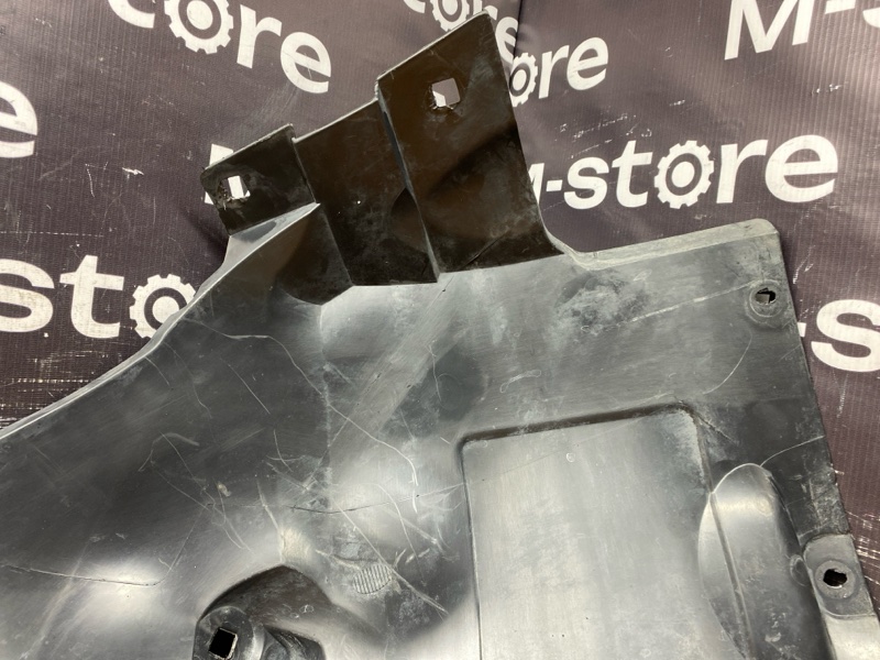 подкрылок, 700 рублей, Красноярск