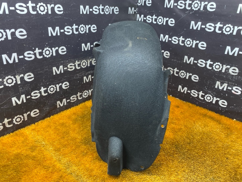 подкрылок, 2000 рублей, Красноярск