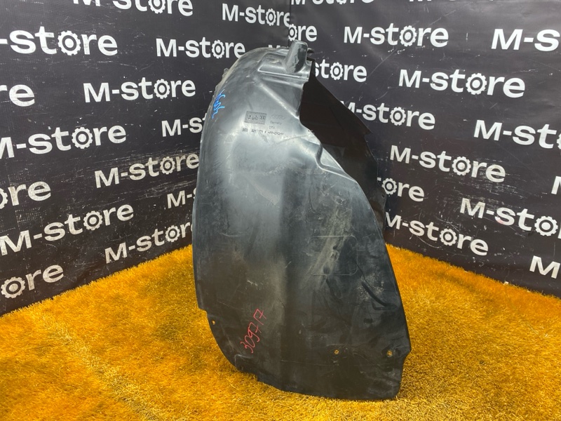 подкрылок, 3000 рублей, Красноярск