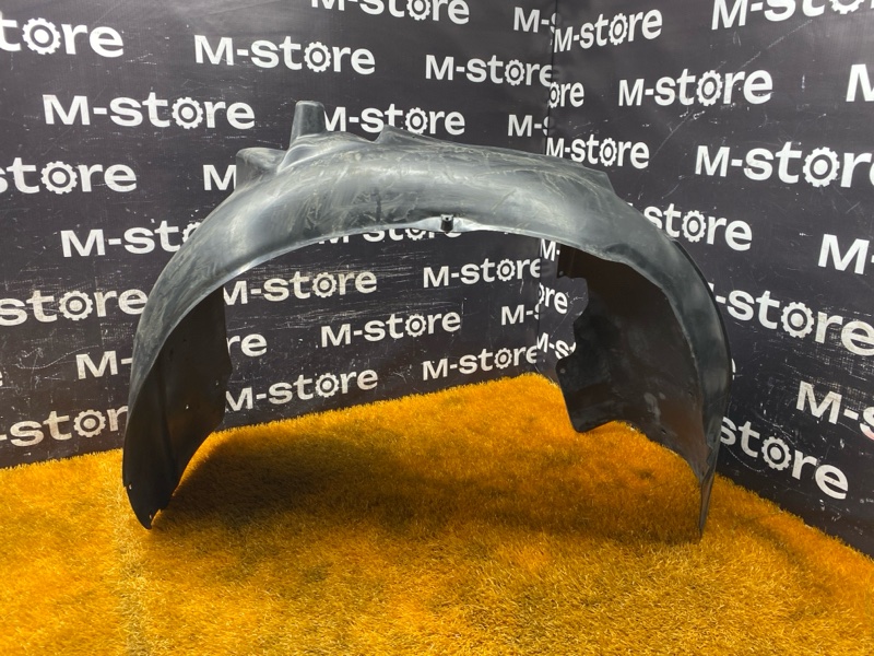 подкрылок, 3000 рублей, Красноярск