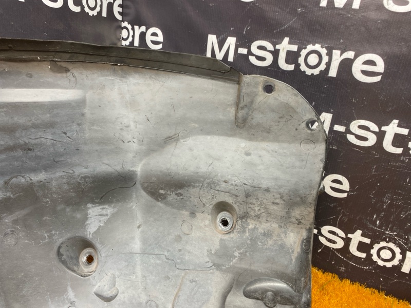 подкрылок, 900 рублей, Красноярск