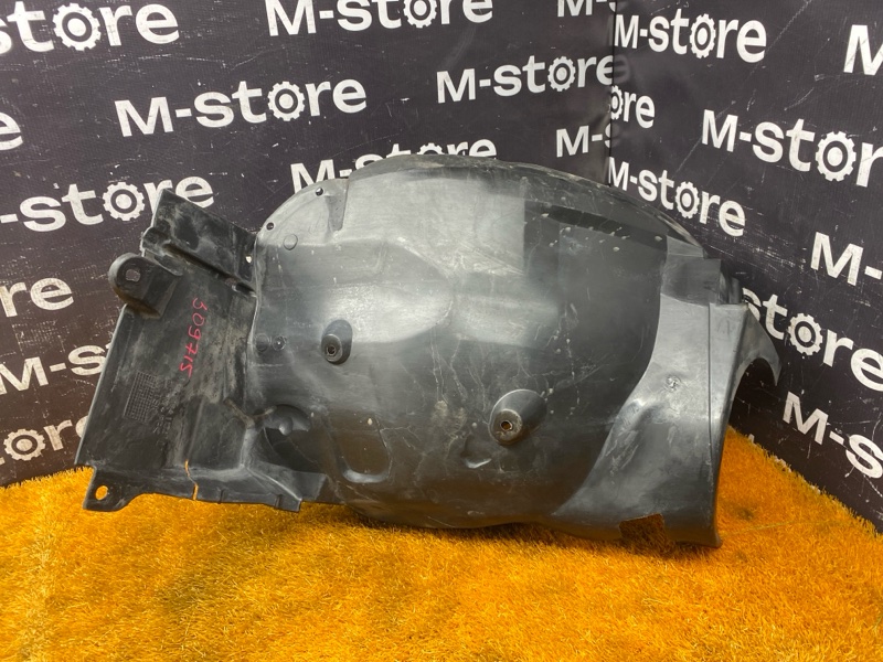 подкрылок, 900 рублей, Красноярск