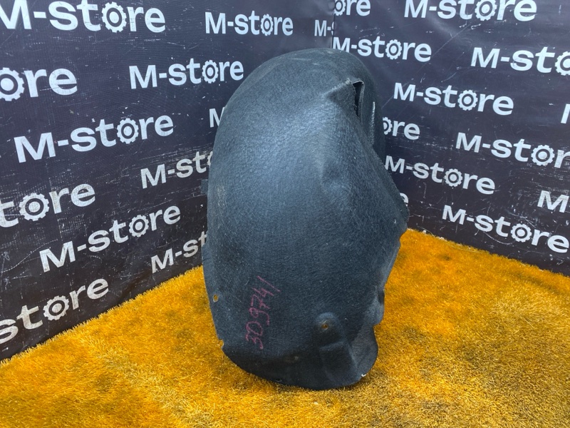 подкрылок, 1500 рублей, Красноярск