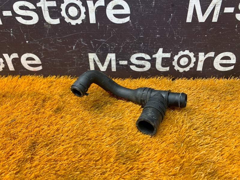 патрубок расширительного бачка, 1000 рублей, Красноярск