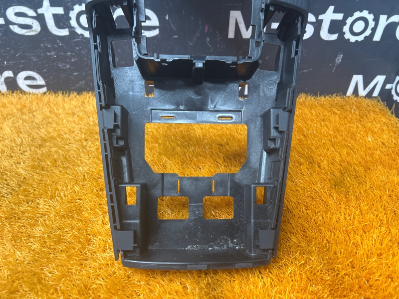 центральная консоль, 3000 рублей, Красноярск