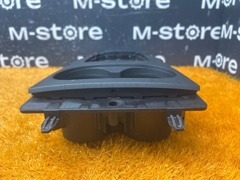 центральная консоль, 3000 рублей, Красноярск