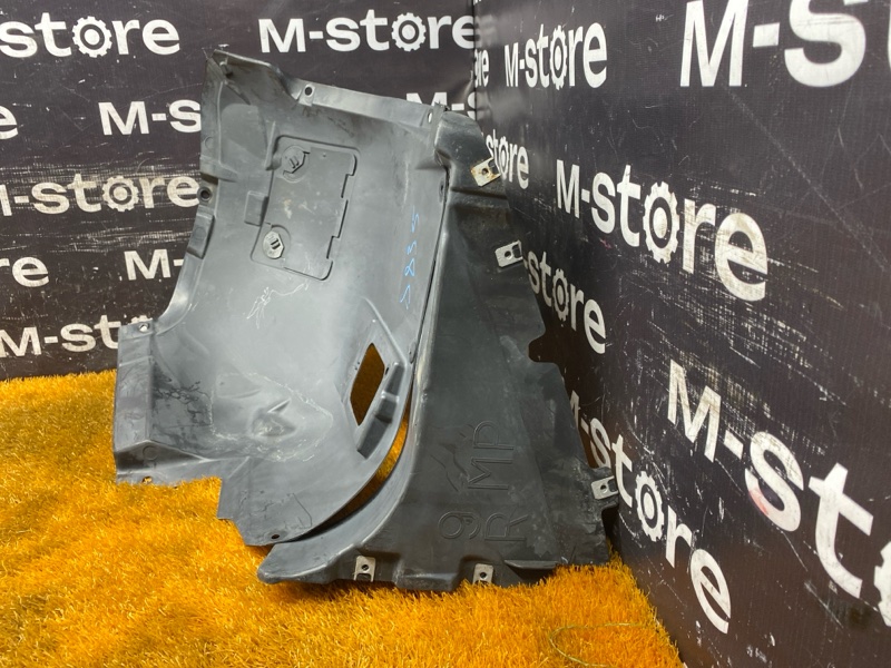 подкрылок, 2000 рублей, Красноярск