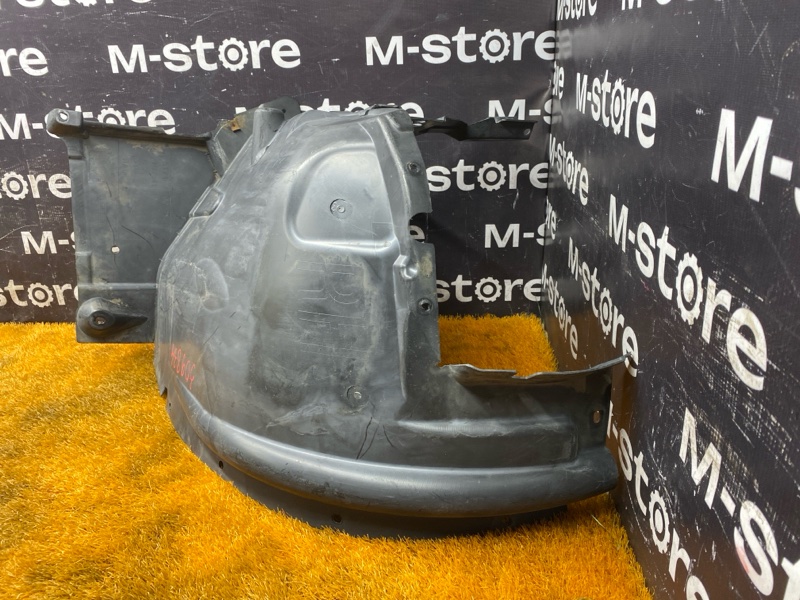 подкрылок, 1000 рублей, Красноярск