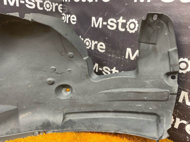 подкрылок, 400 рублей, Красноярск