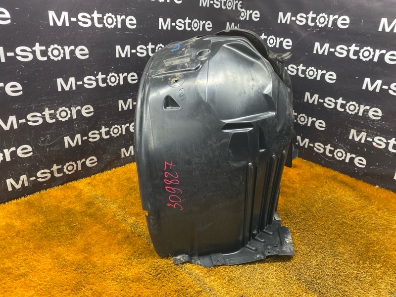 подкрылок, 5000 рублей, Красноярск