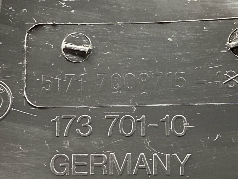 подкрылок, 5000 рублей, Красноярск