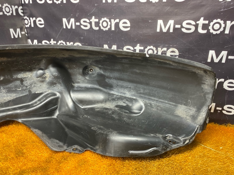 подкрылок, 1000 рублей, Красноярск