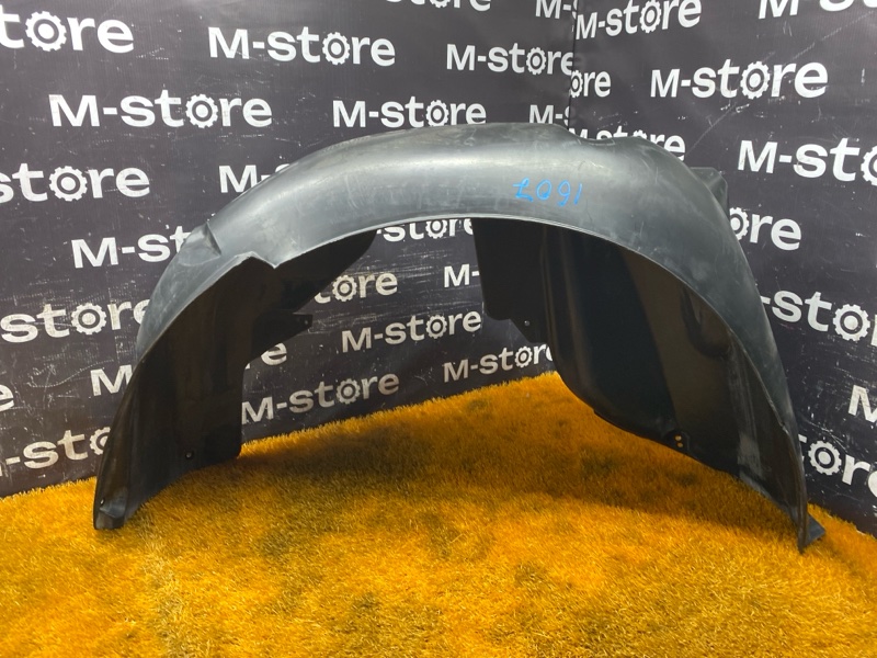 подкрылок, 1000 рублей, Красноярск